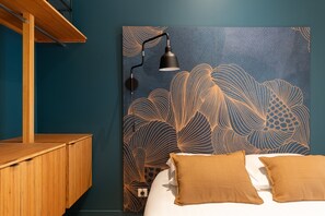 1 chambre, fer et planche à repasser, accès au Wi-Fi (inclus)