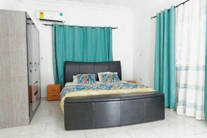 2 dormitorios, Internet, ropa de cama