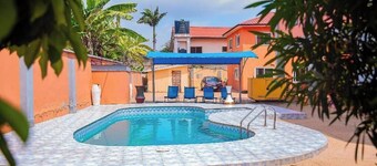 VIST One-Bedroom Apartment with Pool View