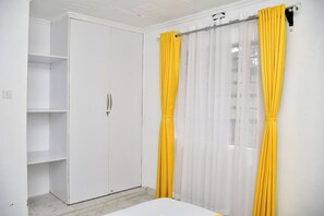 Apartament Deluxe | Decoració individual, mobiliari individual i wifi gratuïta
