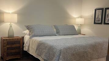 2 bedrooms, iron/ironing board, WiFi, bed sheets