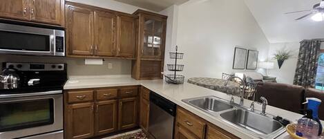 Microwave, oven, stovetop, dishwasher