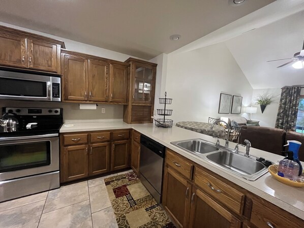 Microwave, oven, stovetop, dishwasher