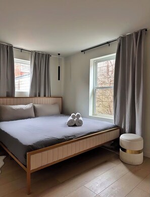 1 chambre, fer et planche à repasser, accès Internet, draps fournis