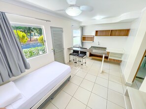 Chambre Standard | Coin séjour