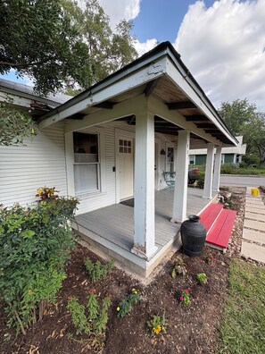 تفاصيل الفندق من الخارج