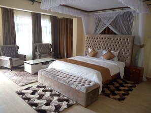 Kamar Double Standar | Wi-Fi gratis dan seprai linen
