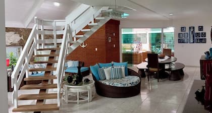 Casa de Praia: Luxo e Conforto