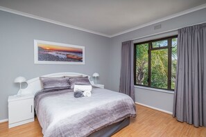 Comfort Apartment, Courtyard View | Iron/ironing board, free WiFi