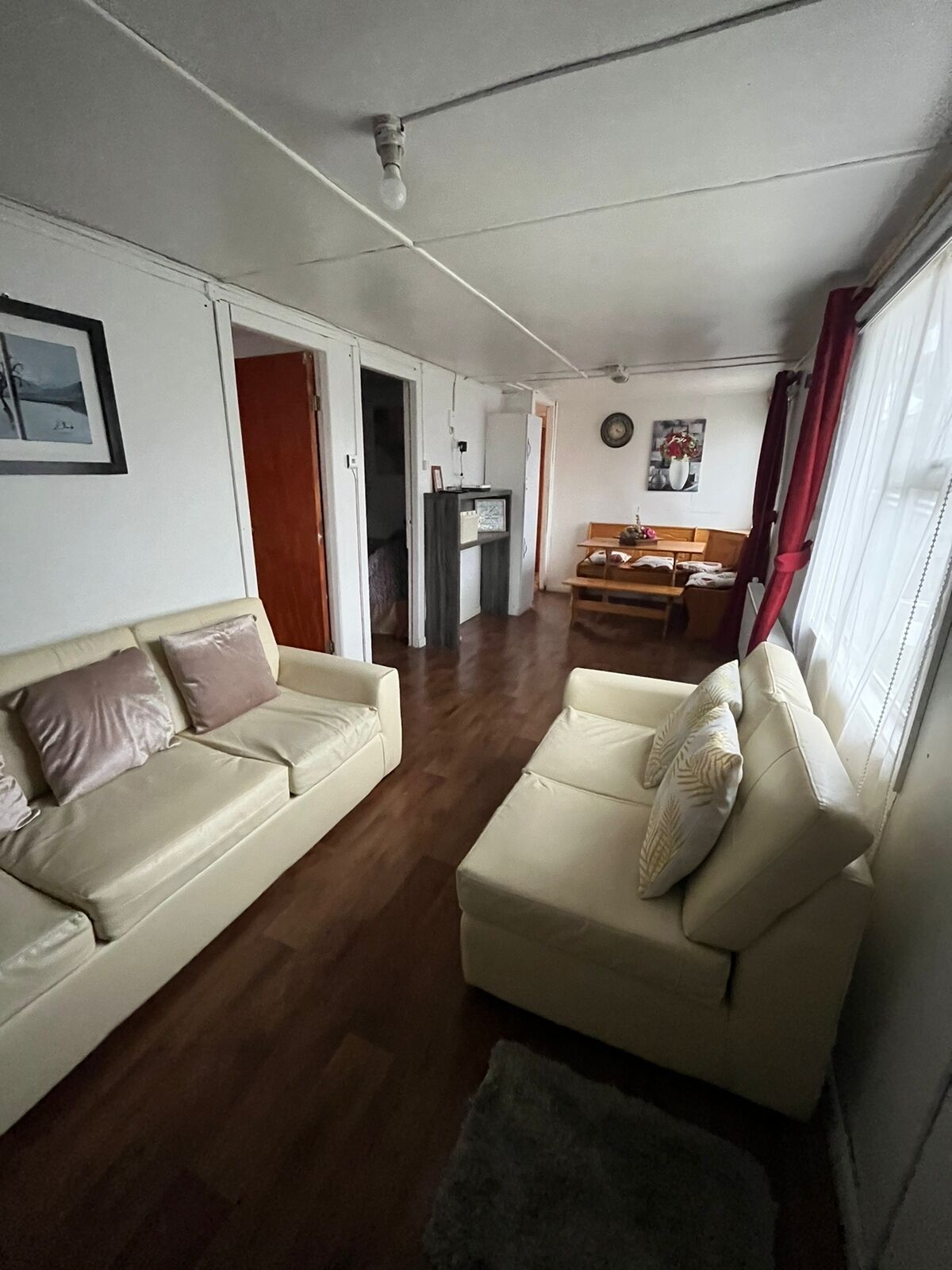 Cabaña familiar, patio, vista al jardín | Área de sala de estar