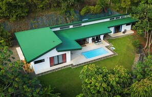 Exterior - Welcoming 3-bedroom house with amazing valley views (Platanillo)