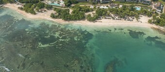 Stunning Sea Views From 3BR Penthouse F3