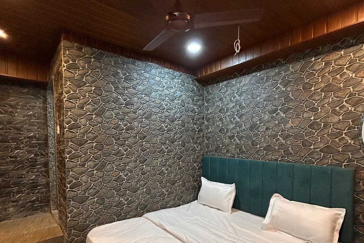 Deluxe Room | Free WiFi