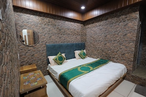 Deluxe Room | Free WiFi