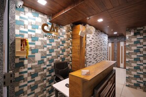 Reception - Hotel Cat (Rajkot)