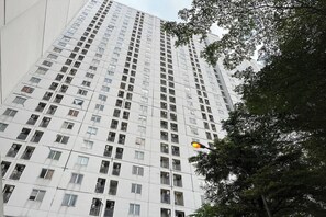View from property - Apartment Bassura City By Berkah Estate By Zuzu (Jakarta)