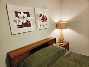 2 habitaciones, tabla de planchar con plancha y wifi gratis