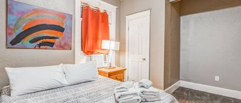 1 bedroom, WiFi, bed sheets
