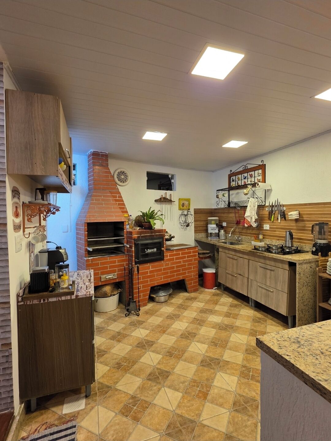 Micro-ondas, fogão, cooktop