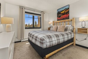 4 bedrooms, WiFi, bed sheets