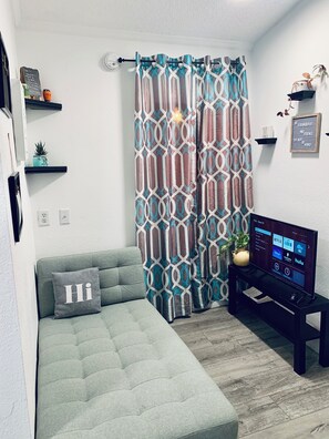 TV