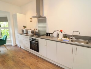 調理器具と食器