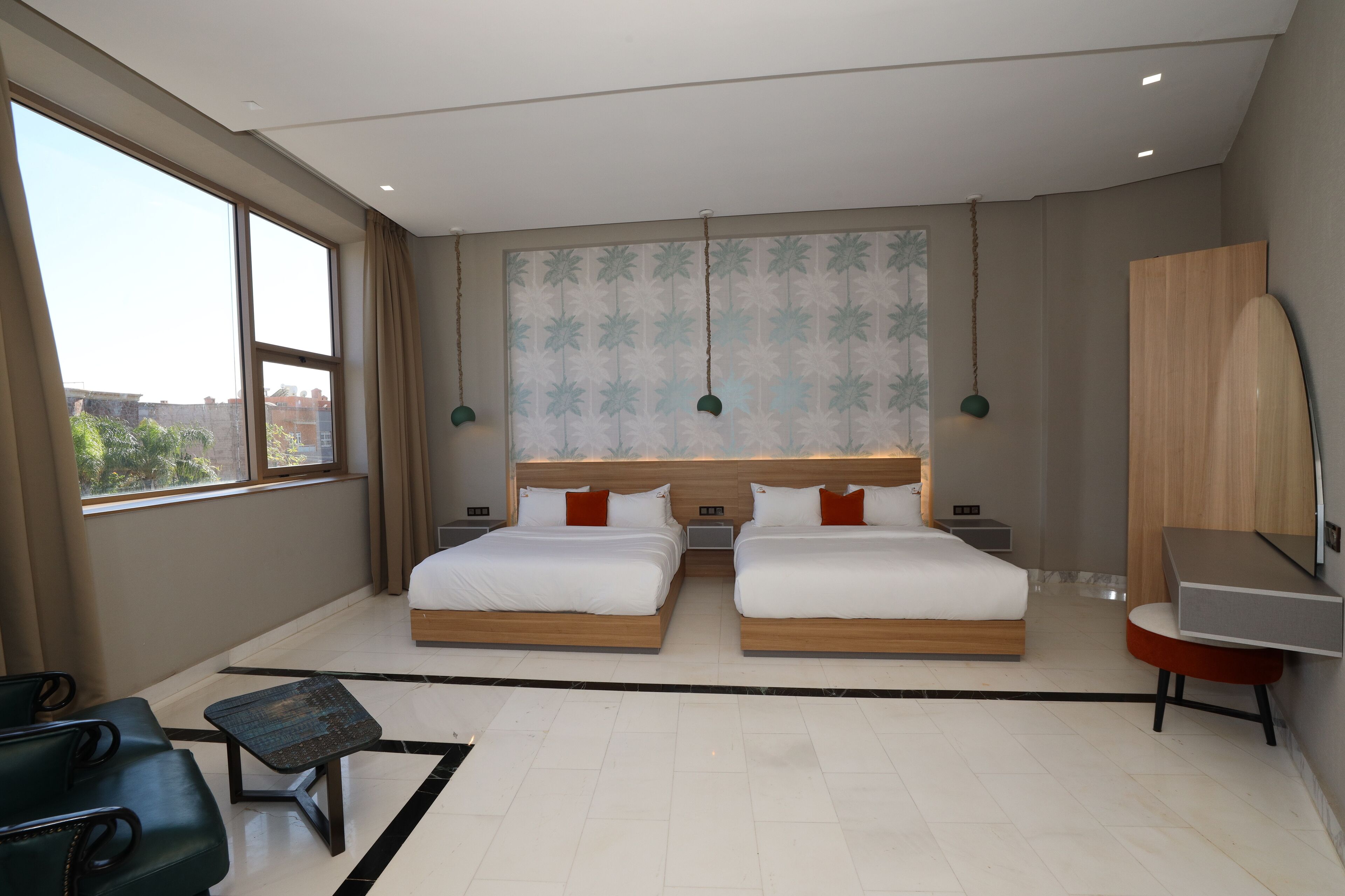 Signature-Suite | Hochwertige Bettwaren, Tempur-Pedic-Betten, kostenloses WLAN