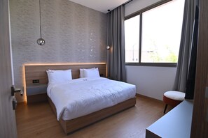Comfort-Suite | Hochwertige Bettwaren, Tempur-Pedic-Betten, Minibar, Zimmersafe