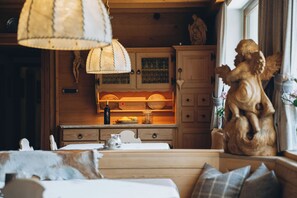 Free daily buffet breakfast - Garni Cir (Santa Cristina Val Gardena)