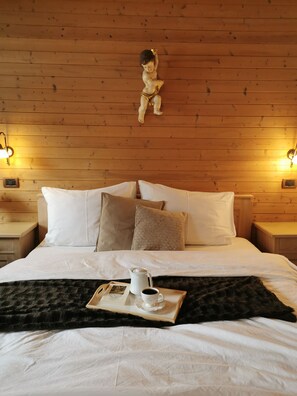 Comfort Double Room, Balcony, Mountain View | In-room safe, free WiFi, bed sheets