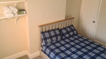 2 Schlafzimmer, Bügeleisen/Bügelbrett, Internetzugang