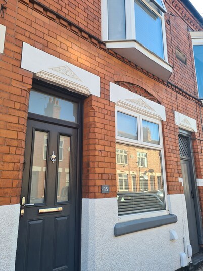 Quaint 2-bedroom house in Leicester for a cozy getaway