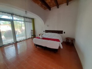 Comfort-Zimmer, Gartenblick | Schreibtisch, laptopgeeigneter Arbeitsplatz, kostenloses WLAN