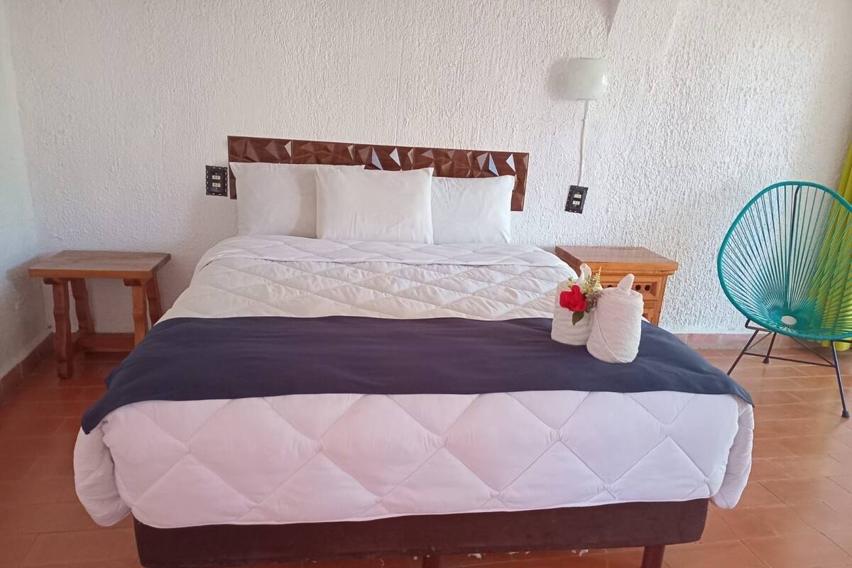 Desk, laptop workspace, free WiFi, bed sheets