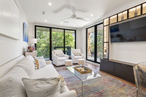 2478 Shipwatch-Ocean Front 2-bedroom villa with Beach front access