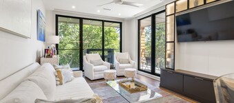 2478 Shipwatch-Ocean Front 2-bedroom villa with Beach front access