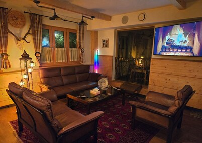 Mountain Residence in Austrian Alps for Skiing & Events, 1h to Vienna&Airport