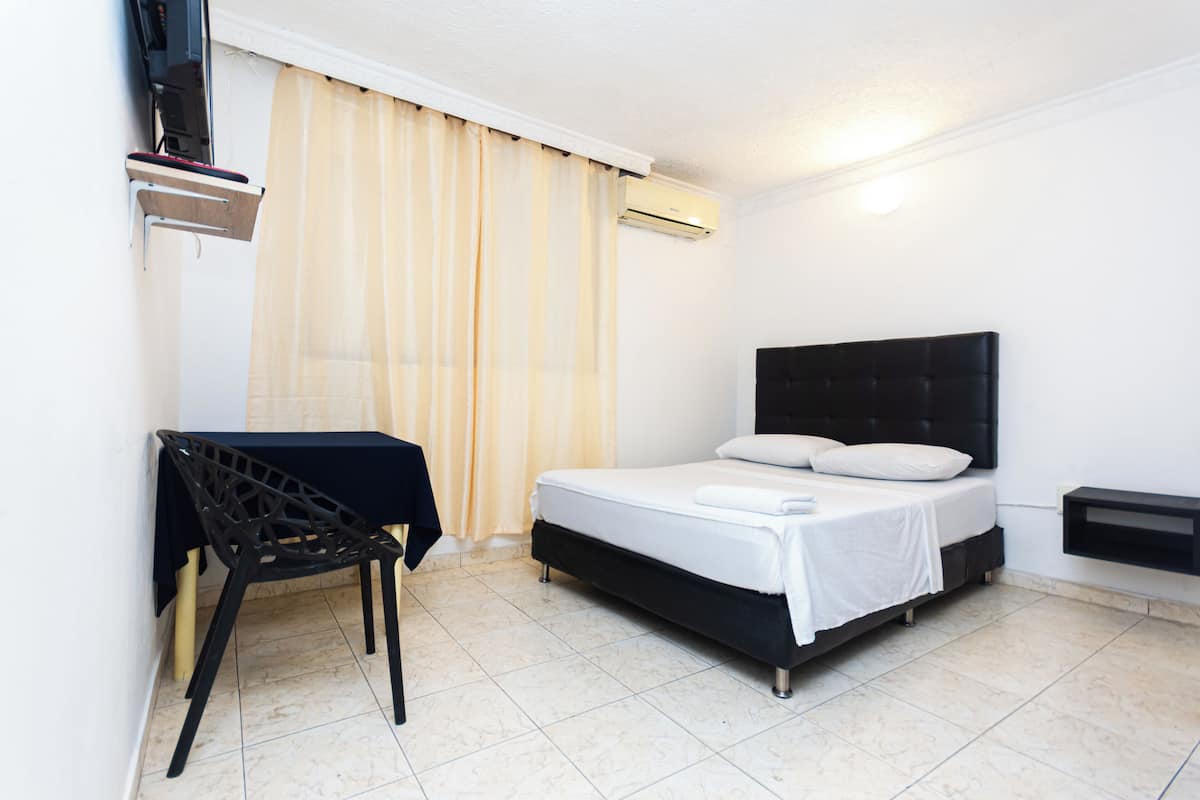 Standard Double Room, 1 Double Bed, Air conditioning | Free WiFi