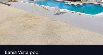 ☆ BEAUTIFUL VENICE ISLAND CANAL-FRONT CONDO ☆