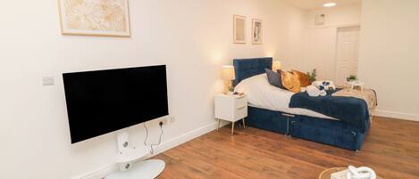 1 chambre, décoration personnalisée, ameublement personnalisé