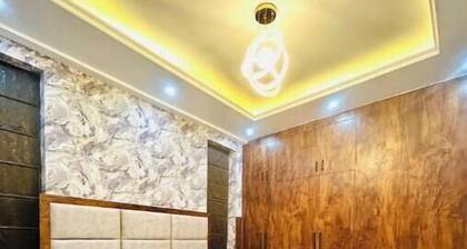 Dreamville Stays Shimla - Luxury Homestay and B&B unit 3