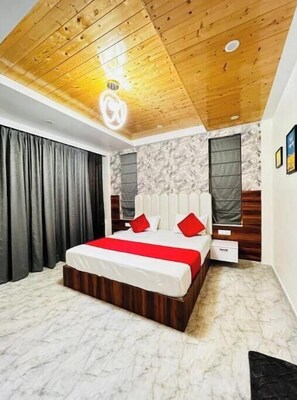 3 habitaciones, acceso a internet y ropa de cama