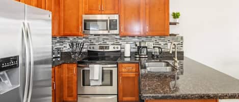 Fridge, microwave, oven, coffee/tea maker