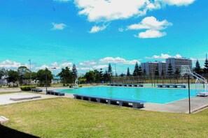 Unclassified image, 3 of 13, button - DN Suite Tagaytay (Tagaytay)