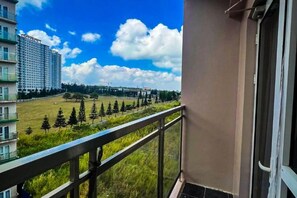 Unclassified image, 5 of 13, button - DN Suite Tagaytay (Tagaytay)