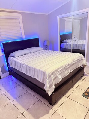 6 Schlafzimmer, Bügeleisen/Bügelbrett, WLAN, Bettwäsche