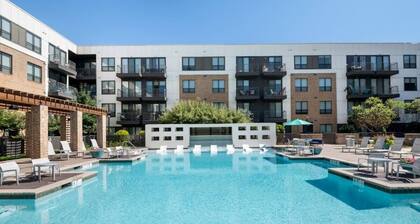 Apartment near Downtown Dallas!