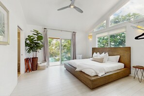 6 bedrooms, internet, bed sheets