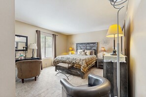 2 chambres, fer et planche à repasser, accès à Internet, literie fournie