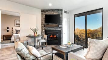 Condo (4 Bedrooms) | Living room | 55-inch TV with digital channels